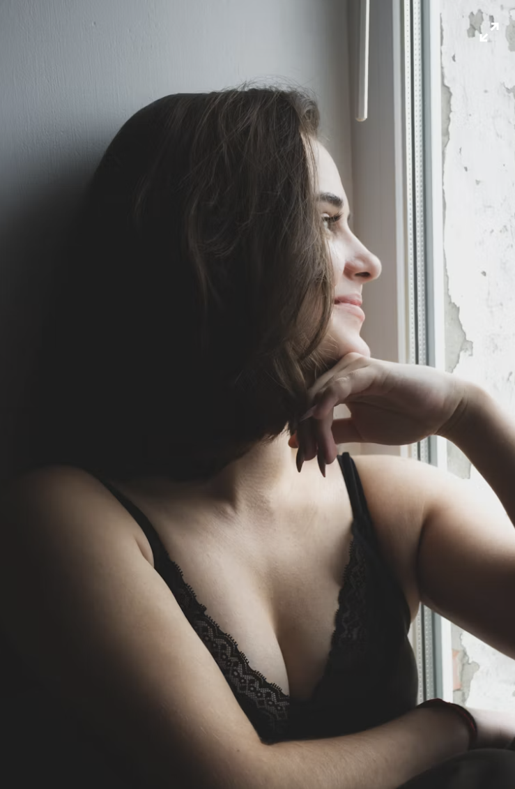 Gülbağ Sarışın Escort